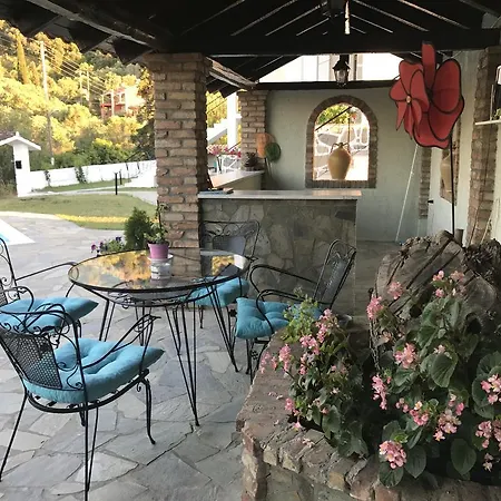 Alonia Spileo Apartment